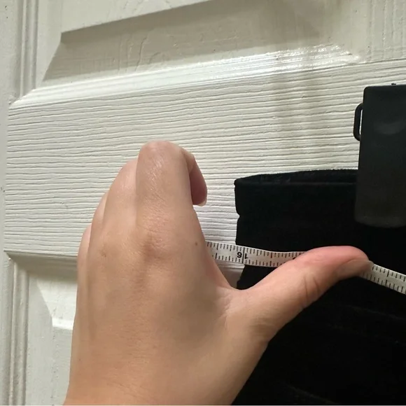 L'AGENCE Black Pants Stevie Velvet Jeans in Noir 29 flare - Picture 7 of 8